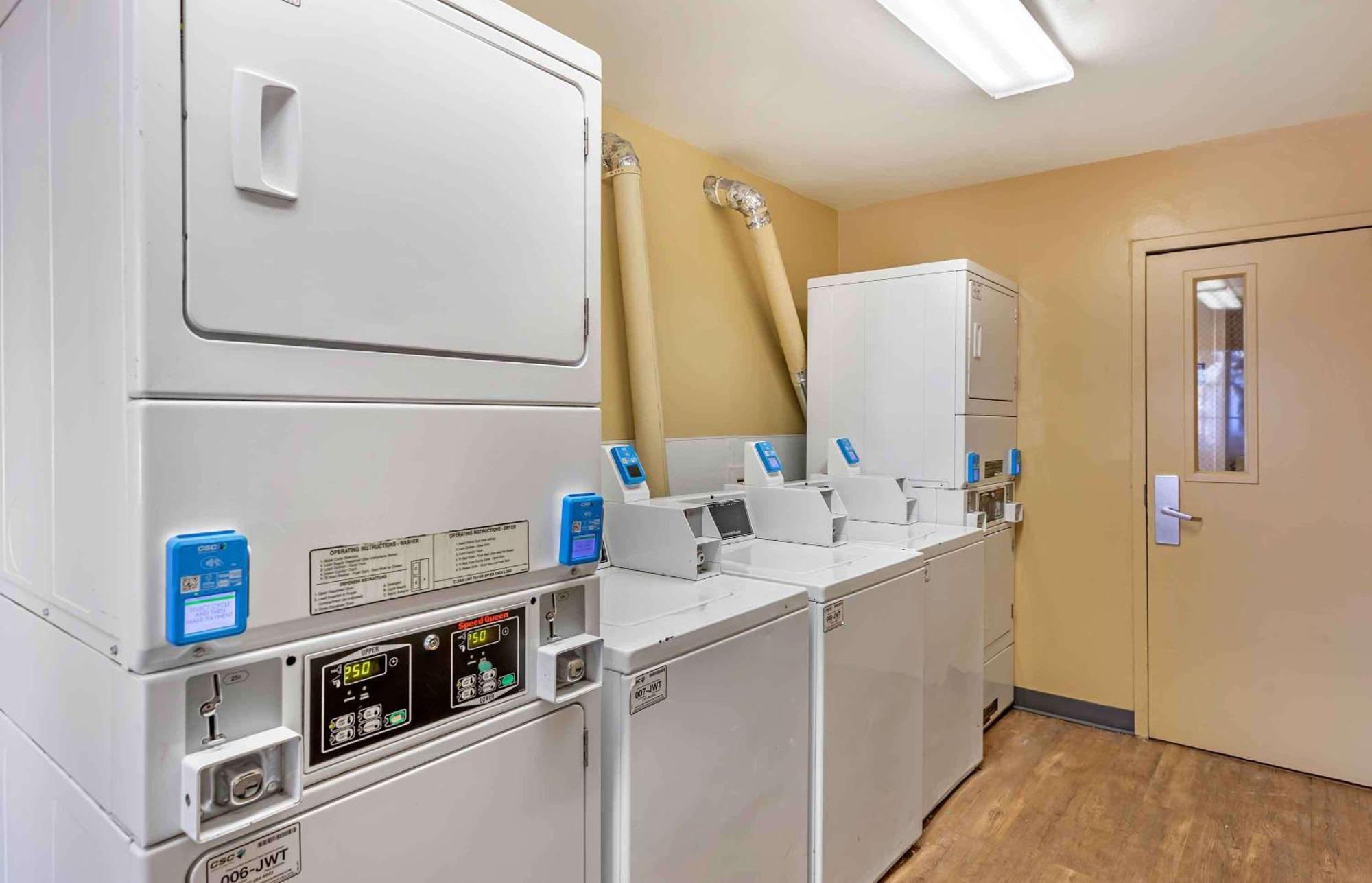 Extended Stay America Select Suites - Denver - Tech Center South - Greenwood Village Сентенніал Екстер'єр фото